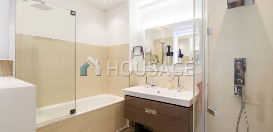 Квартира в Берлине, Германия, 76 м2