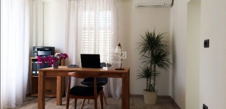 Квартира в Копере, Словения, 76 м2