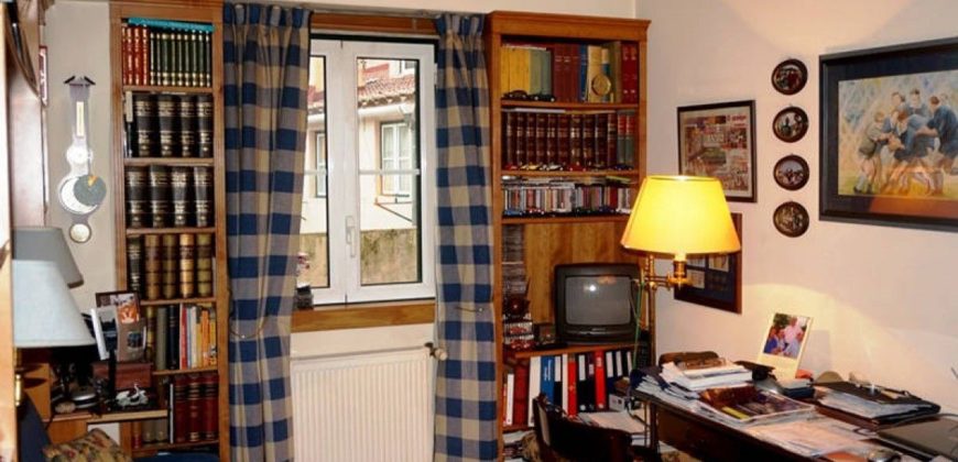 Квартира в Лиссабоне, Португалия, 115 м2