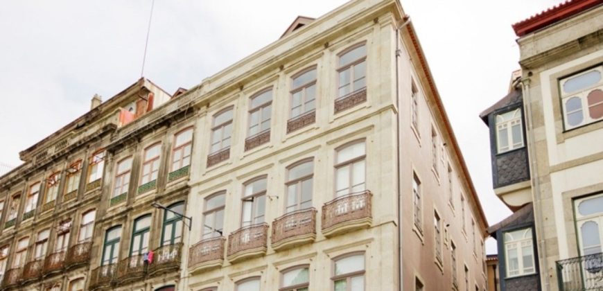 Квартира в Лиссабоне, Португалия, 167 м2