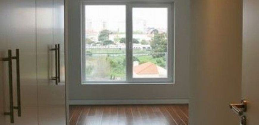 Квартира в Лиссабоне, Португалия, 204 м2