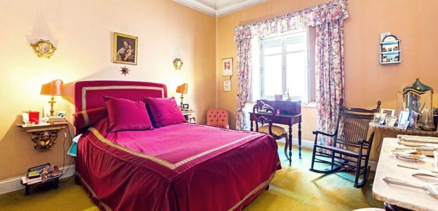 Квартира в Лиссабоне, Португалия, 248 м2