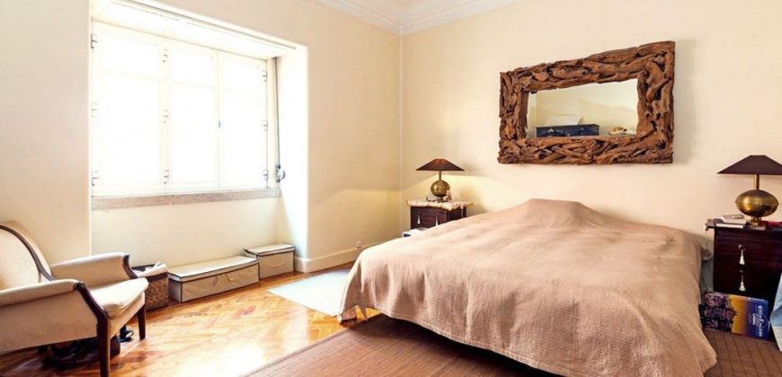 Квартира в Лиссабоне, Португалия, 248 м2