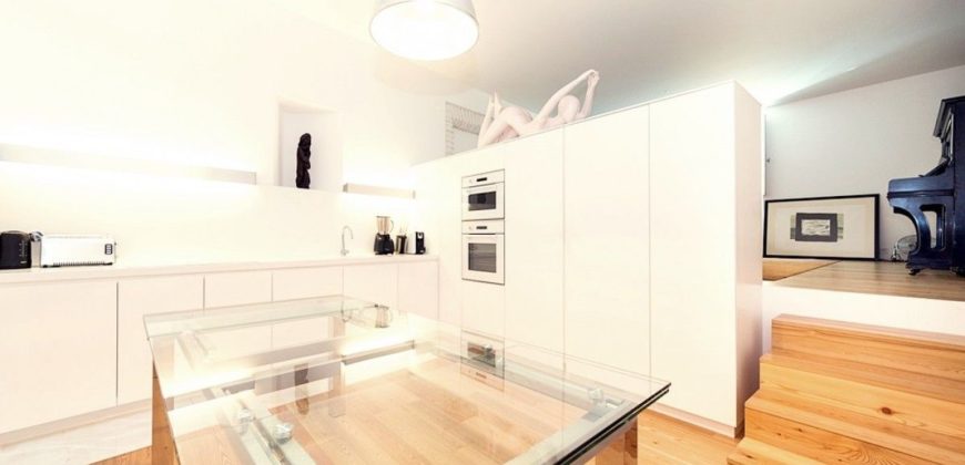 Квартира в Лиссабоне, Португалия, 282 м2