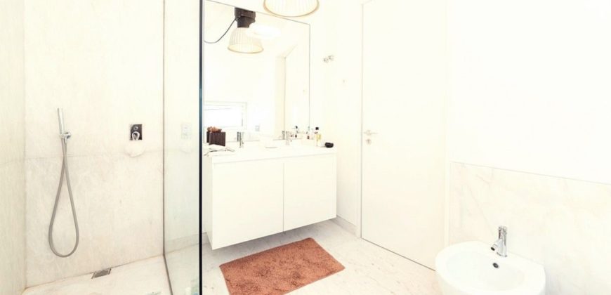 Квартира в Лиссабоне, Португалия, 282 м2