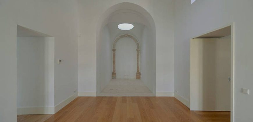 Квартира в Лиссабоне, Португалия, 354 м2