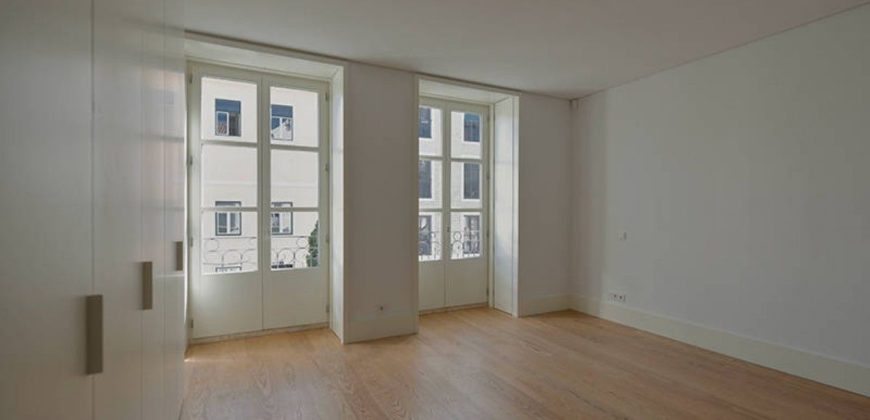 Квартира в Лиссабоне, Португалия, 354 м2
