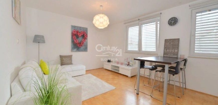 Квартира в Любляне, Словения, 61 м2