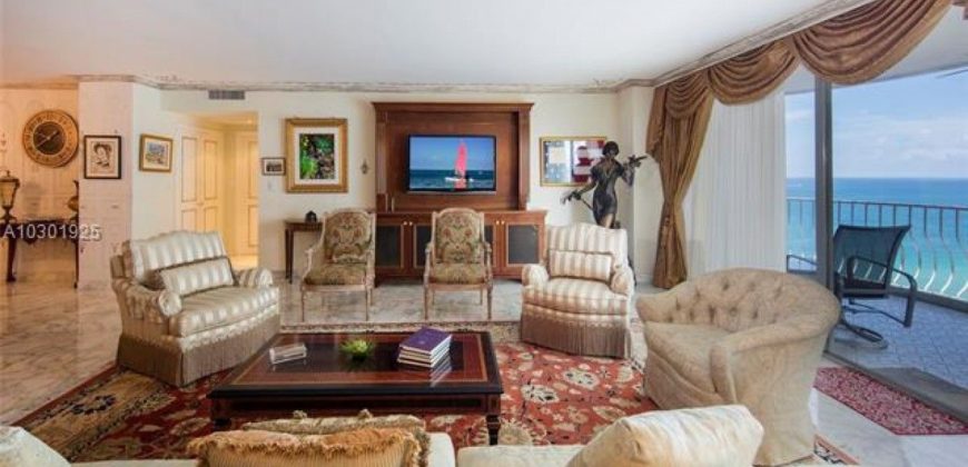 Квартира в Майами, США, 235 м2