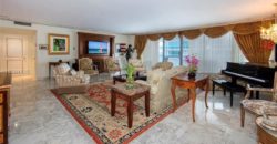 Квартира в Майами, США, 235 м2