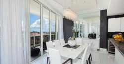 Квартира в Майами, США, 242 м2