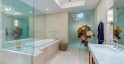 Квартира в Майами, США, 260 м2
