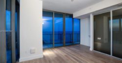Квартира в Майами, США, 464 м2