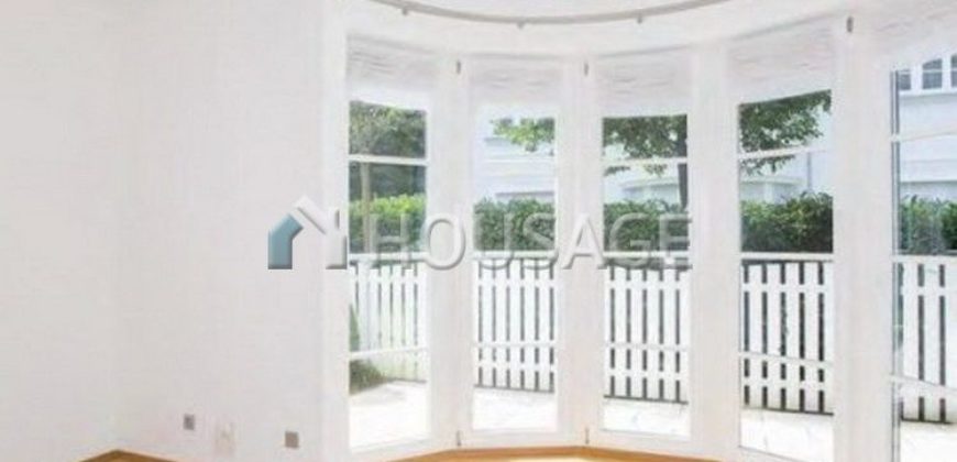 Квартира в Мюнхене, Германия, 220 м2