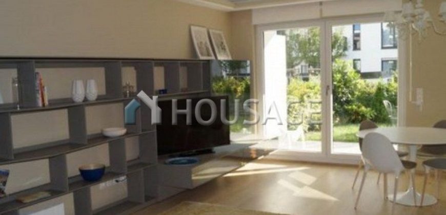 Квартира в Мюнхене, Германия, 64 м2