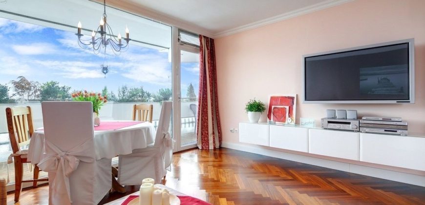 Квартира в Мюнхене, Германия, 73 м2