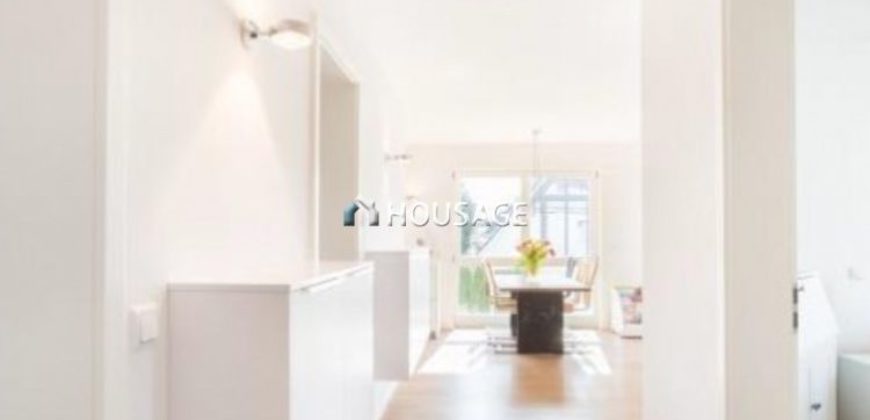 Квартира в Мюнхене, Германия, 84 м2