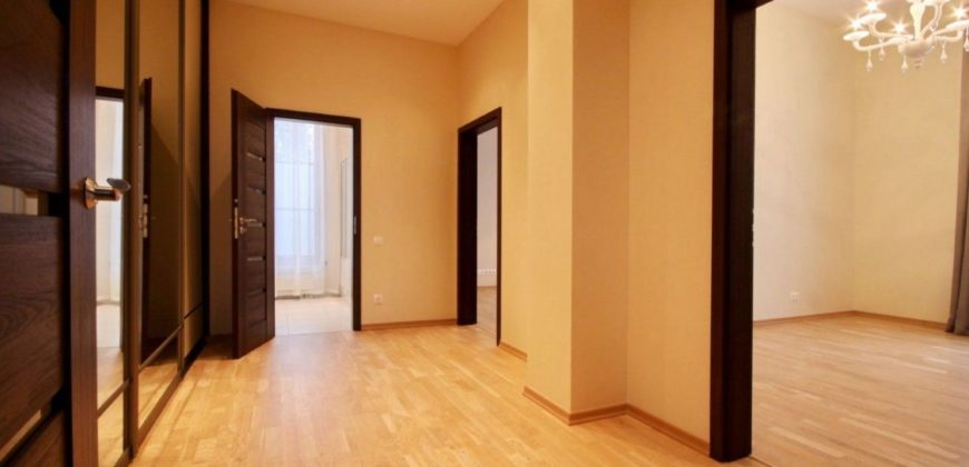 Квартира в Риге, Латвия, 150 м2
