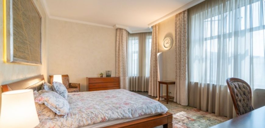 Квартира в Риге, Латвия, 187 м2