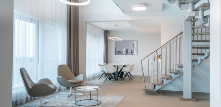 Квартира в Риге, Латвия, 203 м2