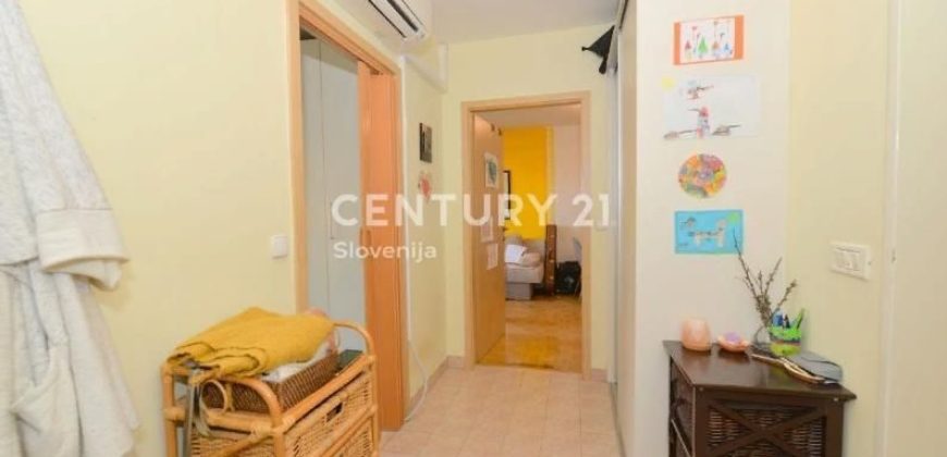 Квартира в Врхнике, Словения, 45 м2