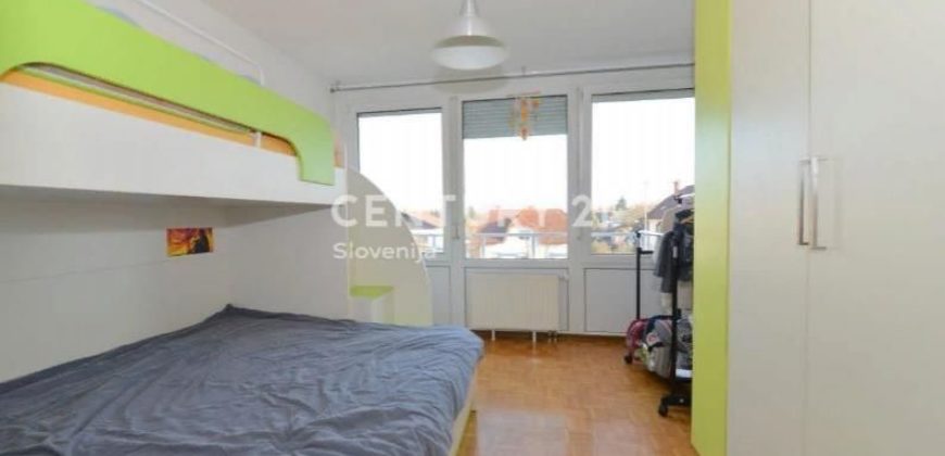 Квартира в Врхнике, Словения, 45 м2