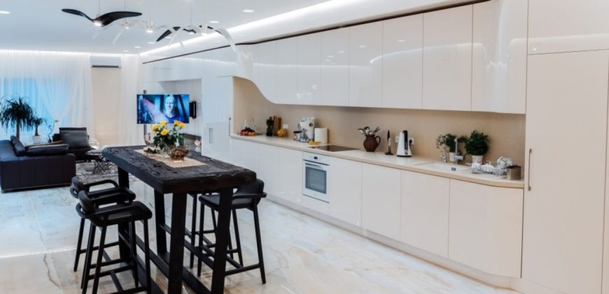Квартира в Юрмале, Латвия, 265 м2