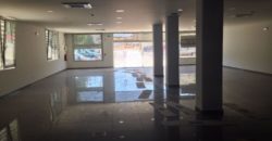Магазин в Каркавелуше, Португалия
