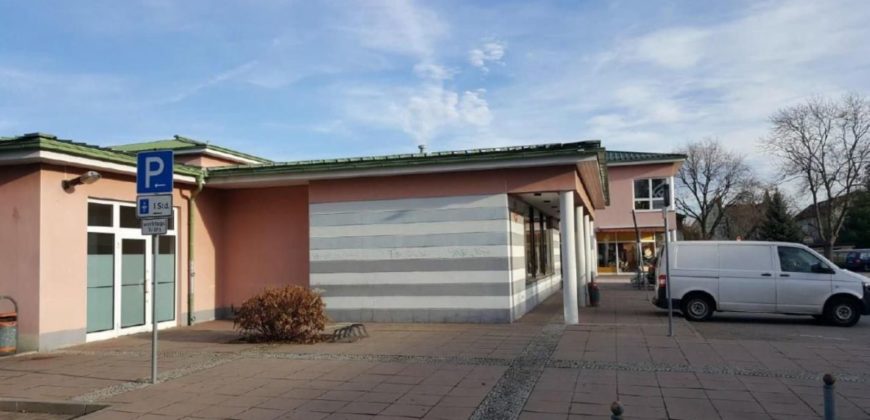 Магазин в Саксонии, Германия, 2031.76 м2