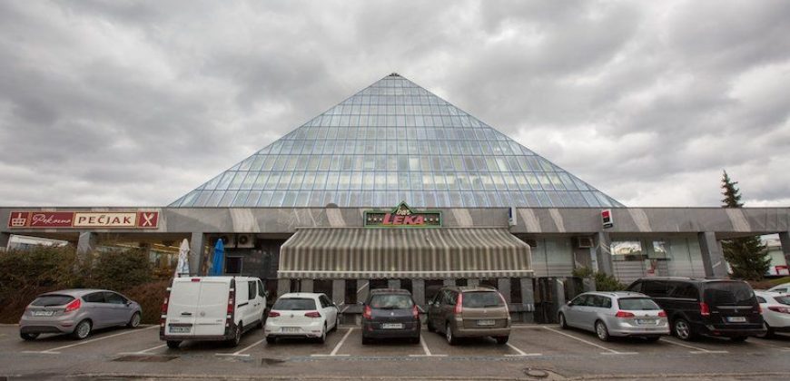 Офис в Трзине, Словения, 216 м2