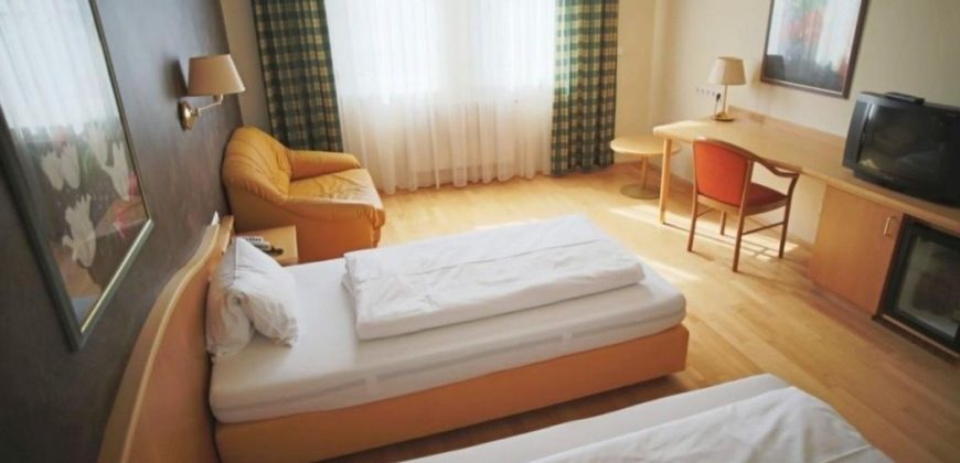 Отель, гостиница в Бургенланде, Австрия, 2500 м2