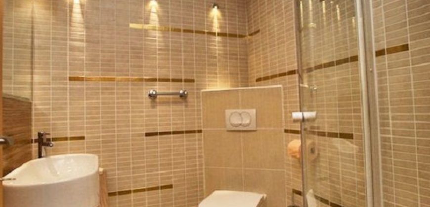 Отель, гостиница в Целе, Словения, 1205 м2