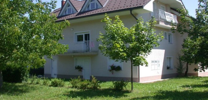 Отель, гостиница в Подчетртеке, Словения, 75 м2