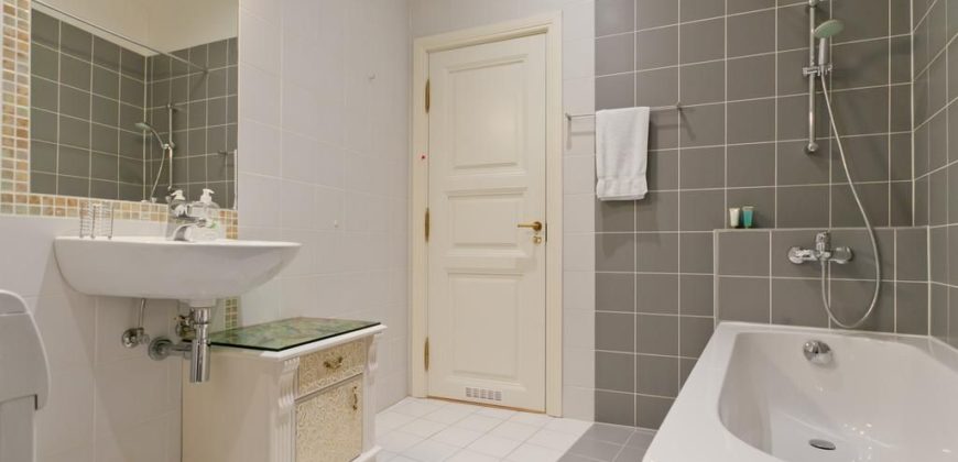 Отель, гостиница в Таллине, Эстония, 746.7 м2