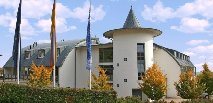 Отель, гостиница в земле Рейнланд-Пфальц, Германия, 2.939 м2