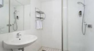 Отель, гостиница в земле Северный Рейн-Вестфалия, Германия, 2850 м2