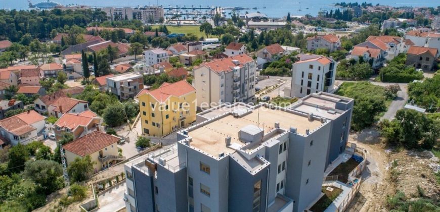 Пентхаус в Тивате, Черногория, 98 м2