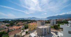 Пентхаус в Тивате, Черногория, 98 м2