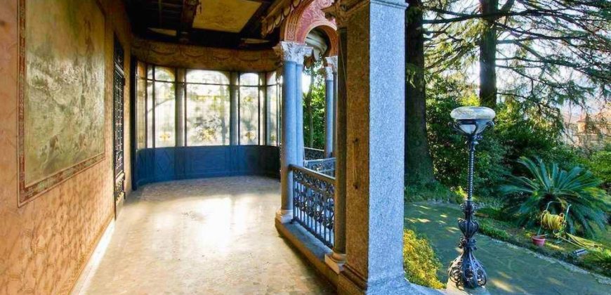 Вилла у озера Комо, Италия, 760 м2