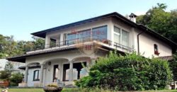 Вилла у озера Маджоре, Италия, 490 м2