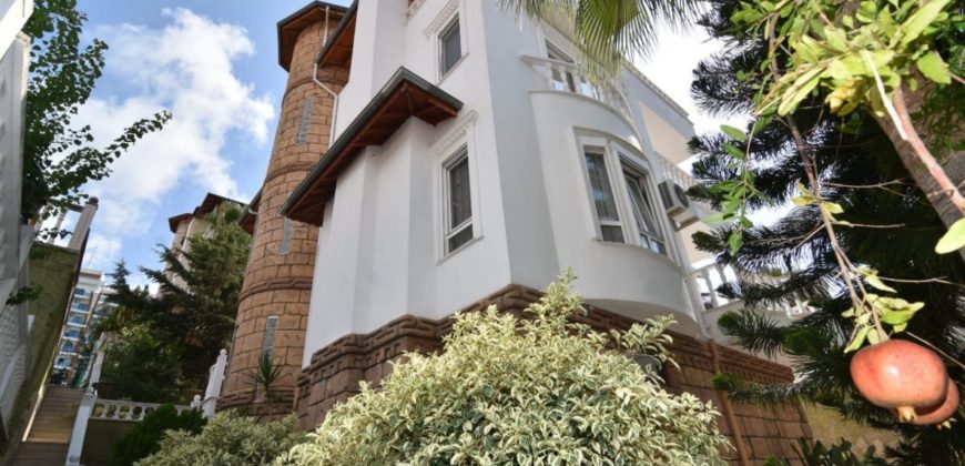 Вилла в Аланье, Турция, 380 м2