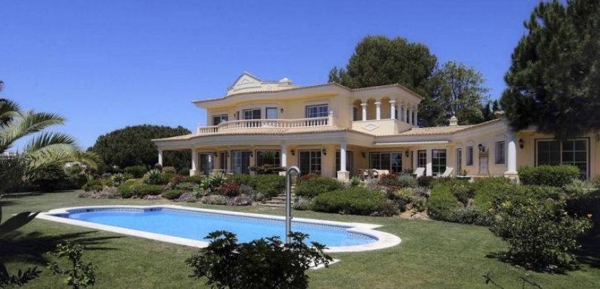 Вилла в Албуфейре, Португалия, 6140 м2