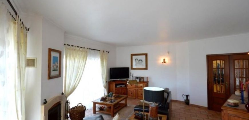 Вилла в Албуфейре, Португалия, 615 м2