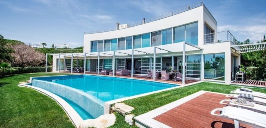 Вилла в Алгарве, Португалия, 2180 м2