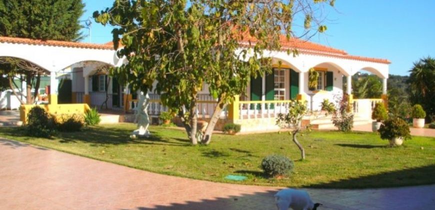 Вилла в Алгарве, Португалия, 2400 м2