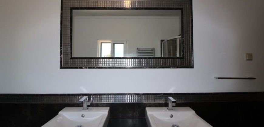 Вилла в Алгарве, Португалия, 2800 м2