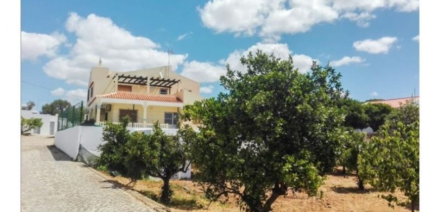 Вилла в Алгарве, Португалия, 3980 м2