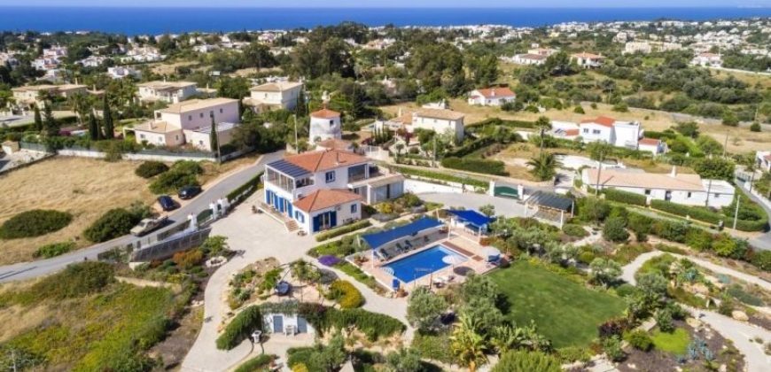 Вилла в Алгарве, Португалия, 6200 м2
