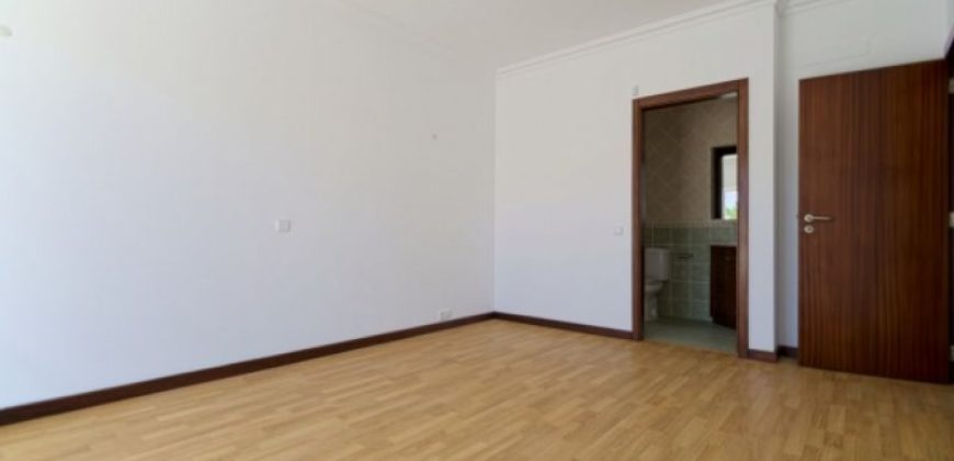 Вилла в Алгарве, Португалия, 720 м2