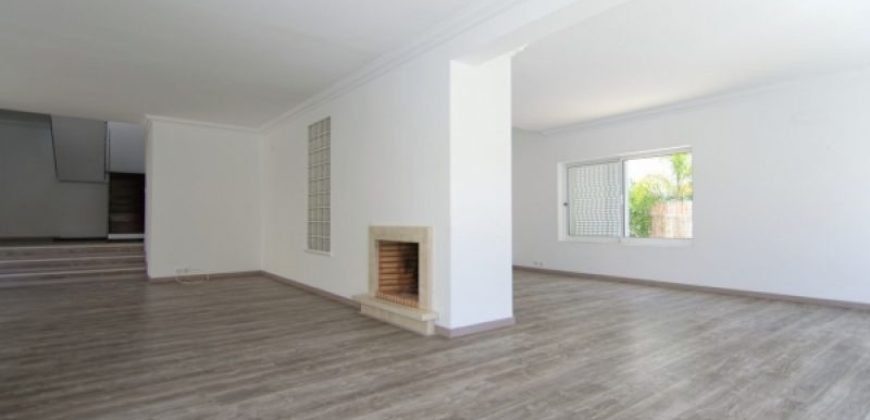 Вилла в Алгарве, Португалия, 720 м2
